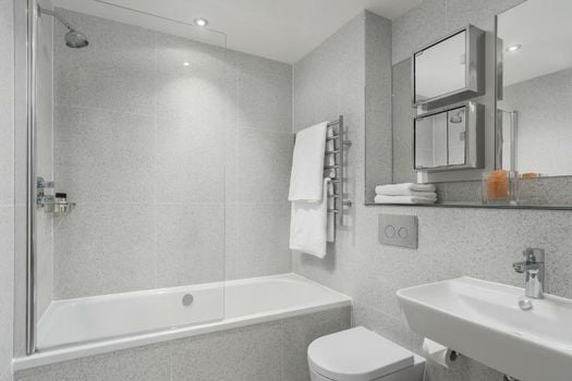 Q Square by Supercity Aparthotels