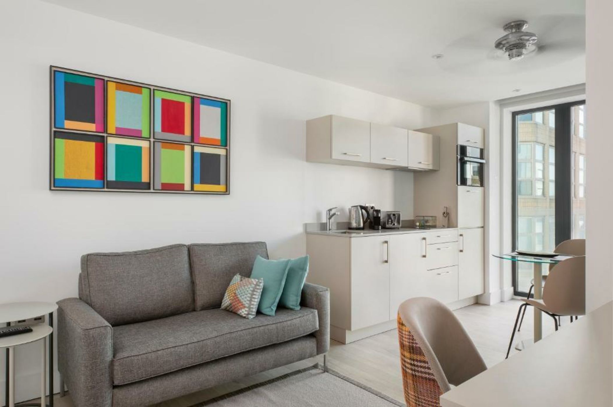 Q Square by Supercity Aparthotels