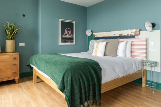 West Beach Hotel Brighton