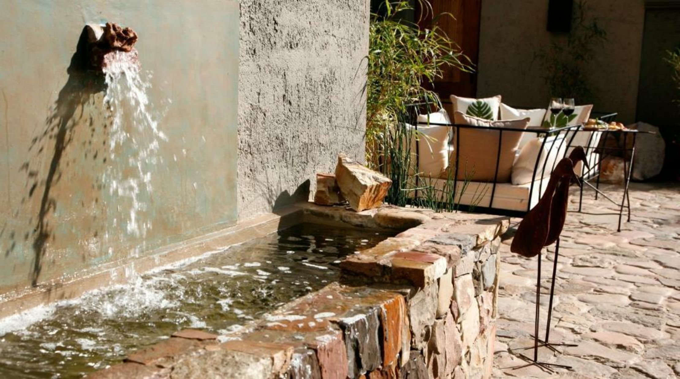 Kkala Boutique Hotel