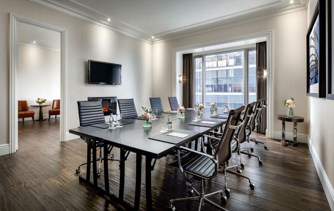 The St. Regis Toronto, a Design Boutique Hotel Toronto, Canada