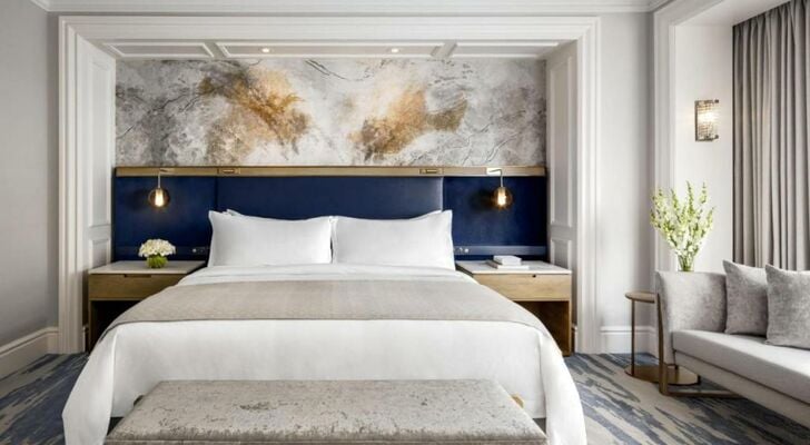 The St. Regis Toronto