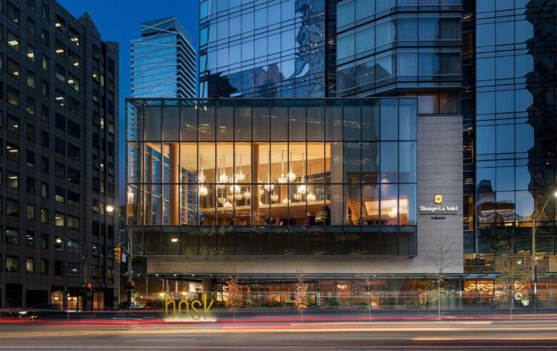 Shangri-La Toronto, a Design Boutique Hotel Toronto, Canada
