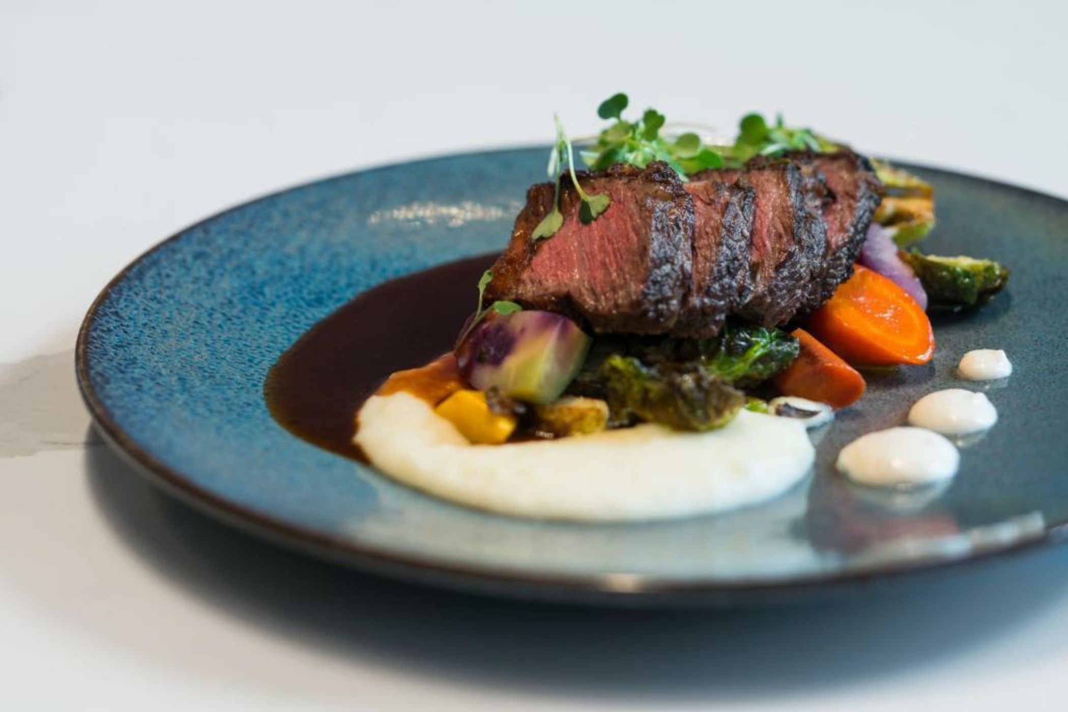 The Jacquard, Autograph Collection