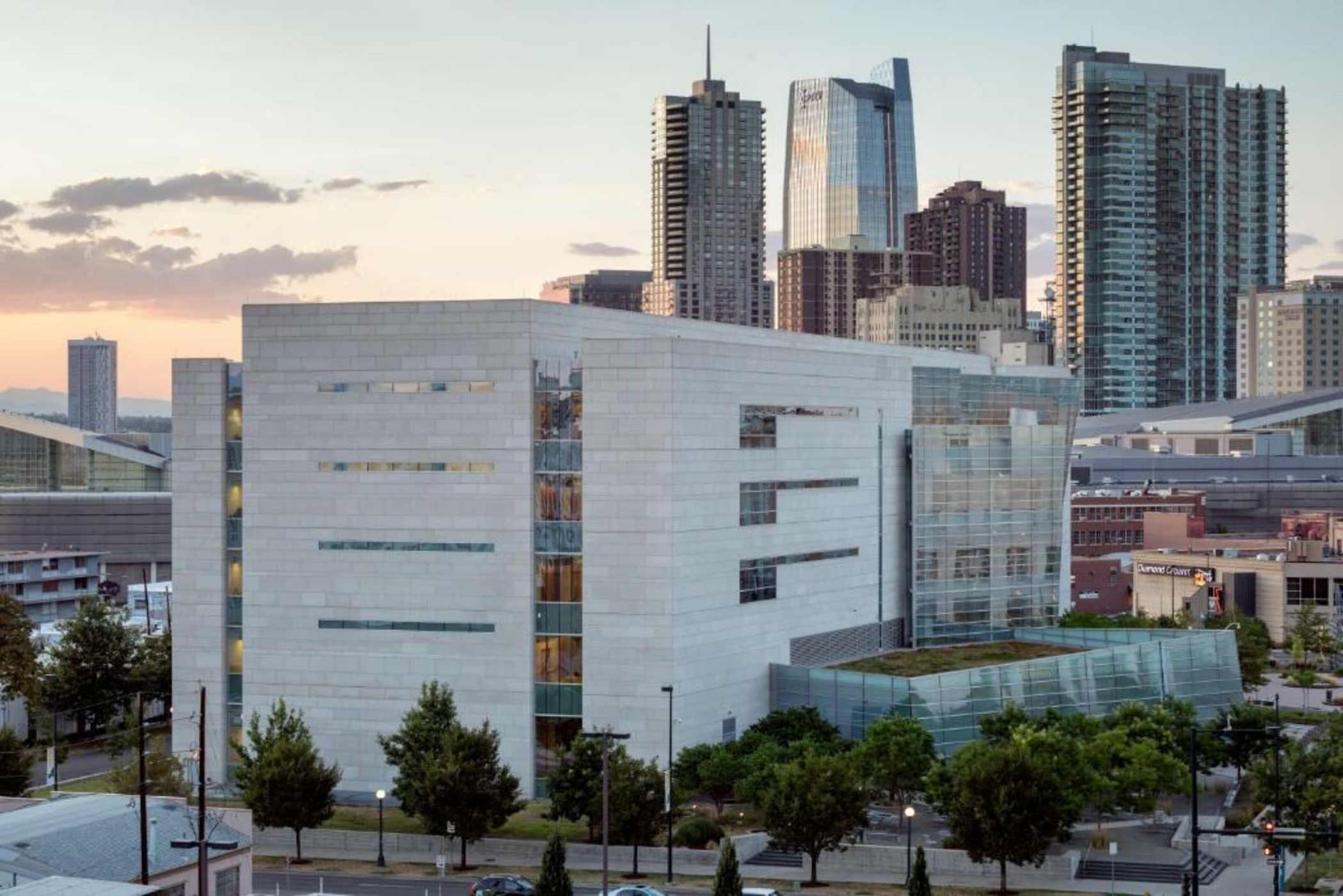 Element Denver Downtown East