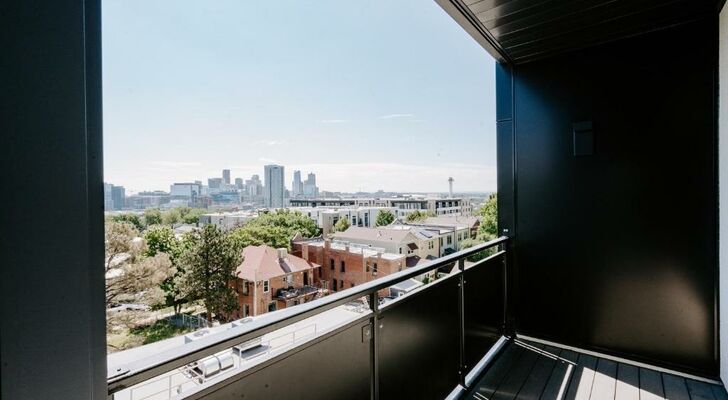 Classic Contemporary Loft with View - Espadin LoHi