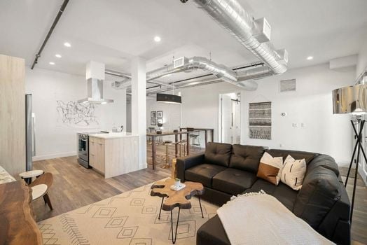 RIN207 - RiNo Art Lofts - Urban Cowboy Loft! Skyline Views!