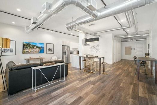RIN207 - RiNo Art Lofts - Urban Cowboy Loft! Skyline Views!