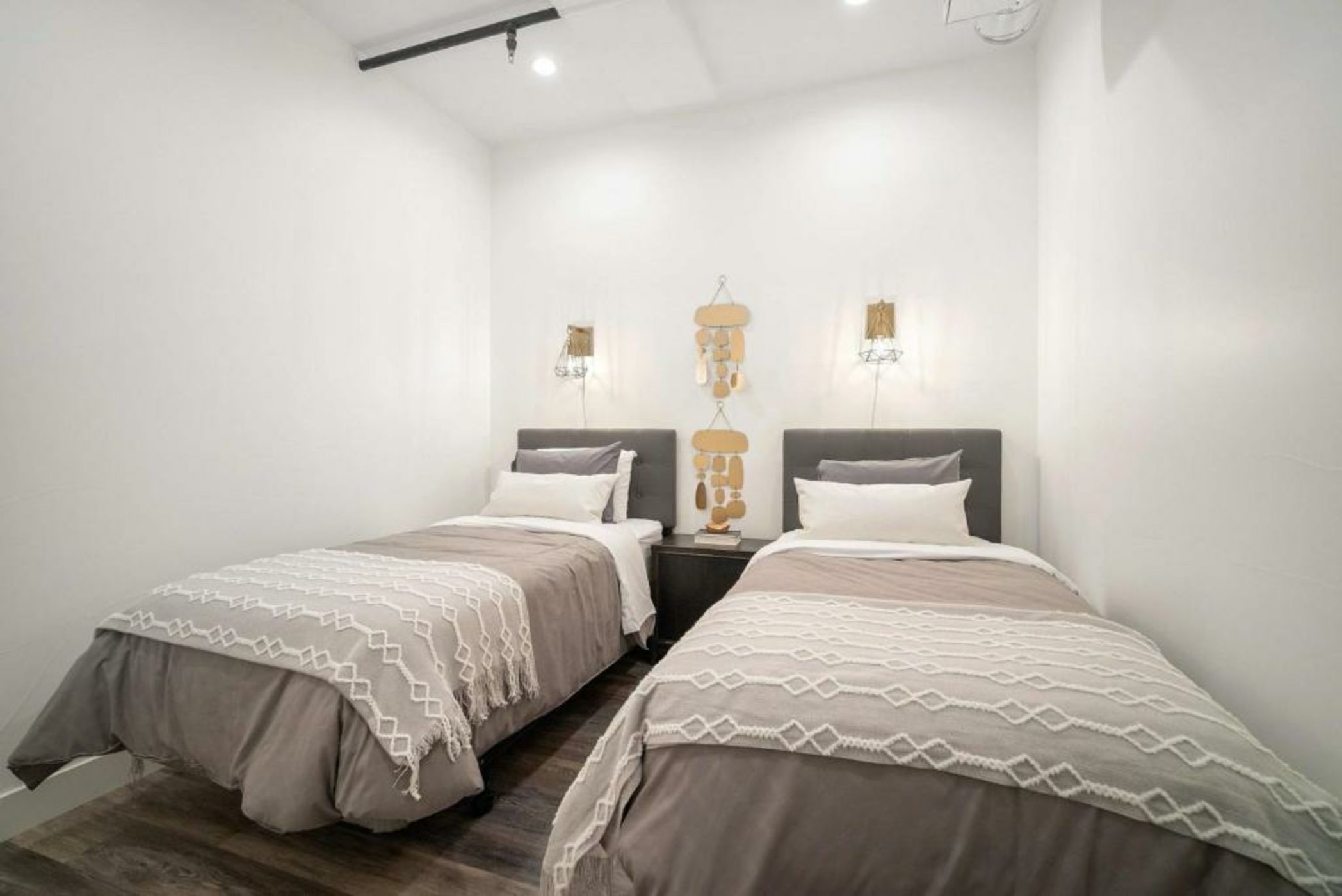 RIN207 - RiNo Art Lofts - Urban Cowboy Loft! Skyline Views!