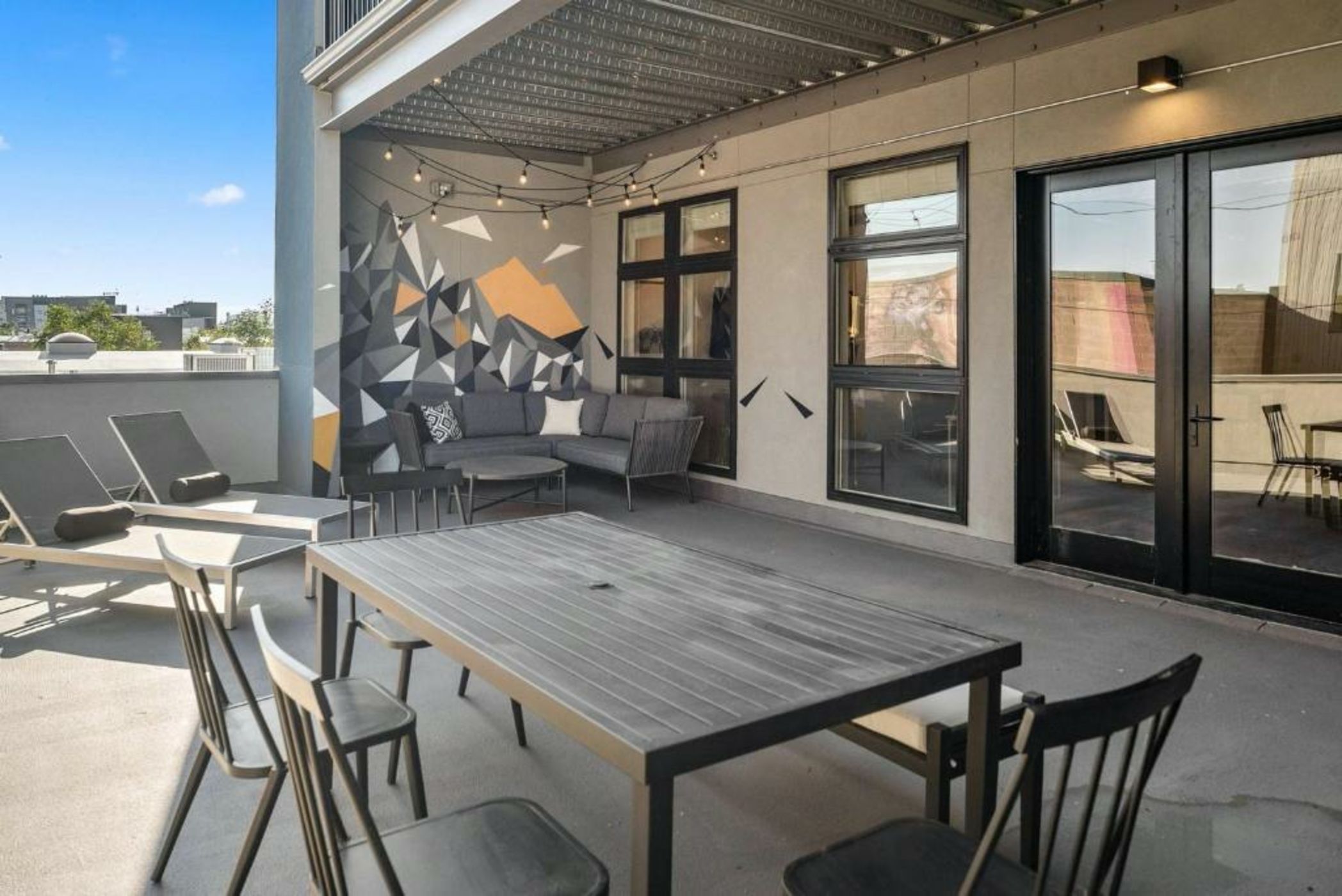 RIN207 - RiNo Art Lofts - Urban Cowboy Loft! Skyline Views!
