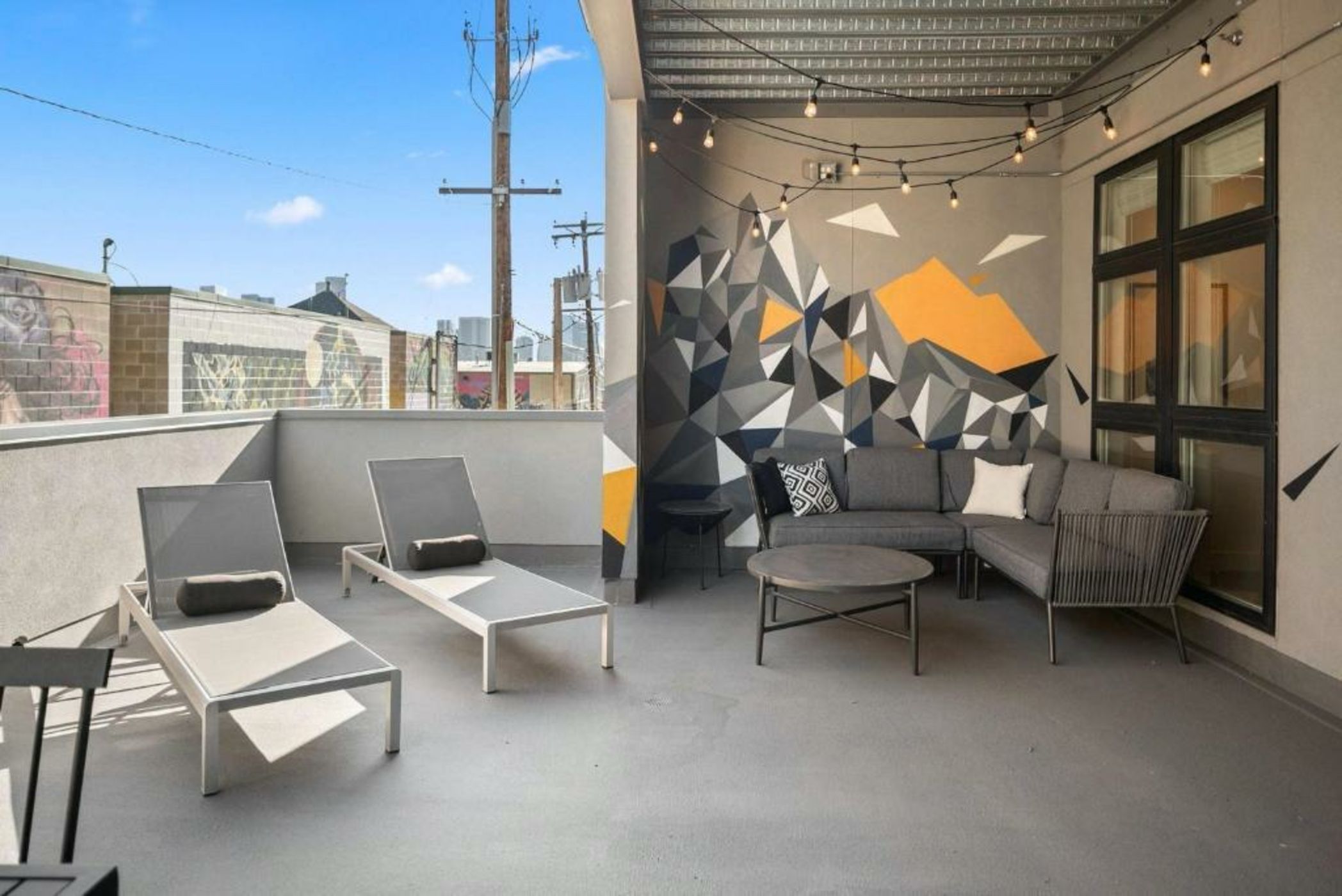 RIN207 - RiNo Art Lofts - Urban Cowboy Loft! Skyline Views!