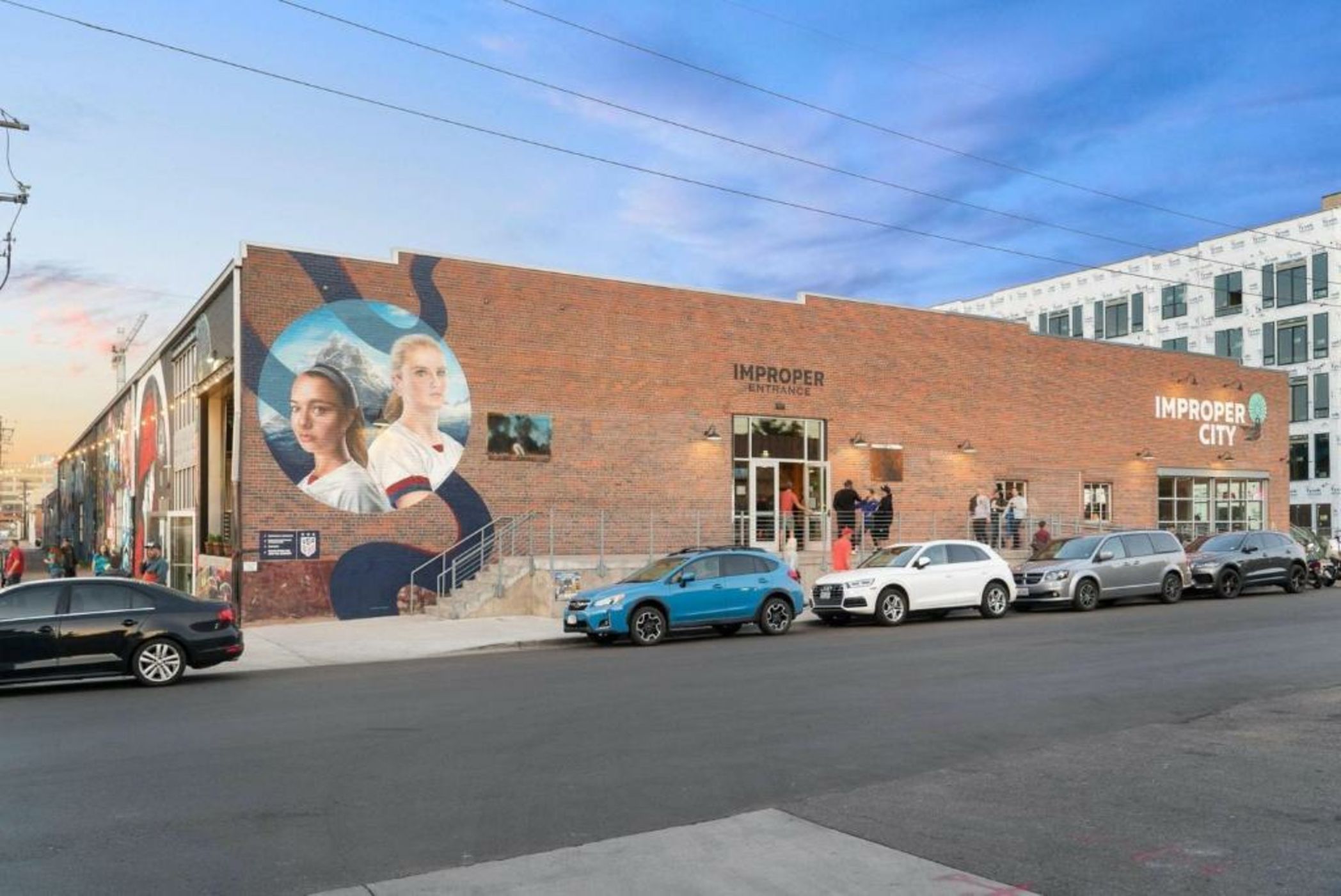 RIN207 - RiNo Art Lofts - Urban Cowboy Loft! Skyline Views!