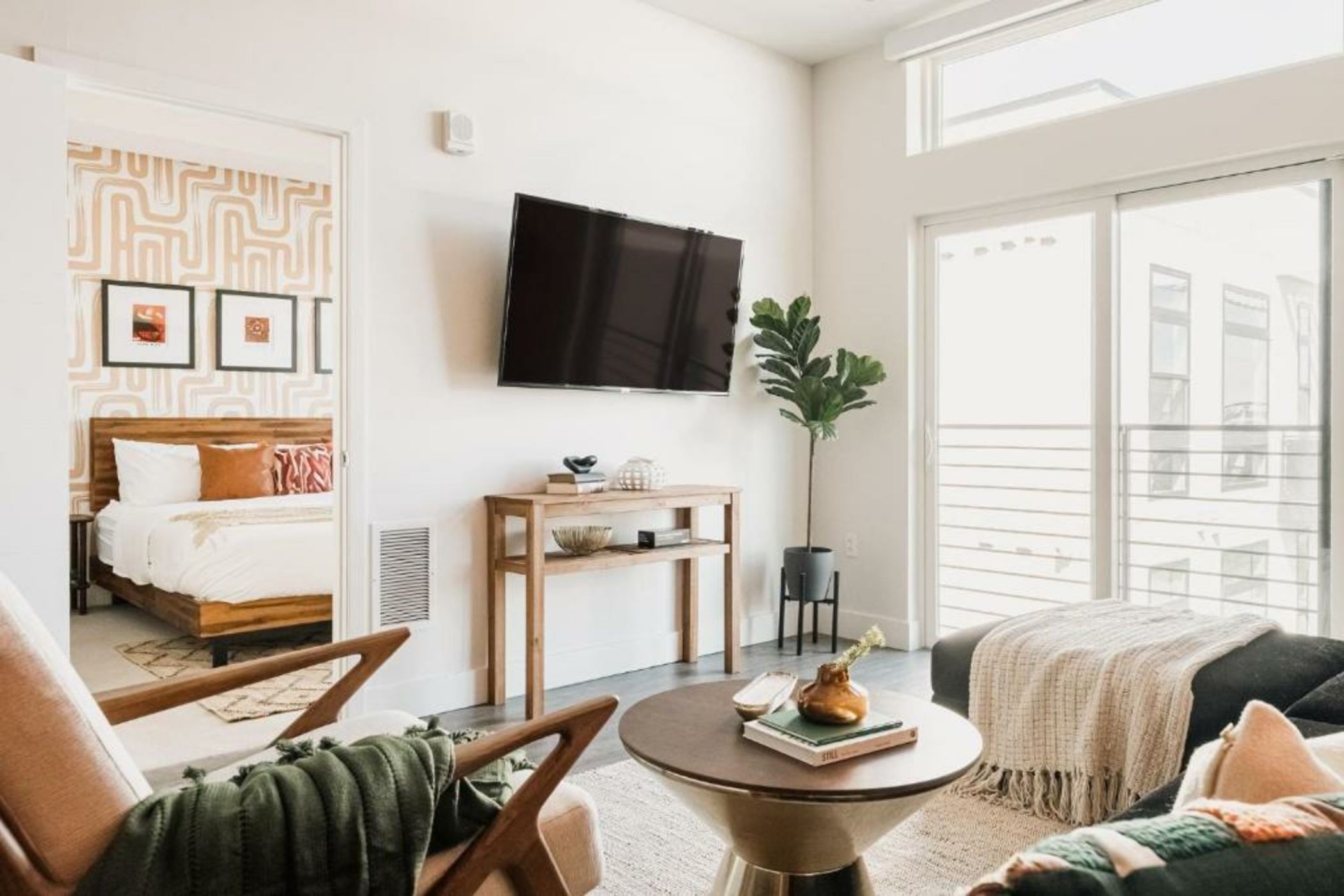 Ocean Blue - Skyline Retreat - Espadin LoHi