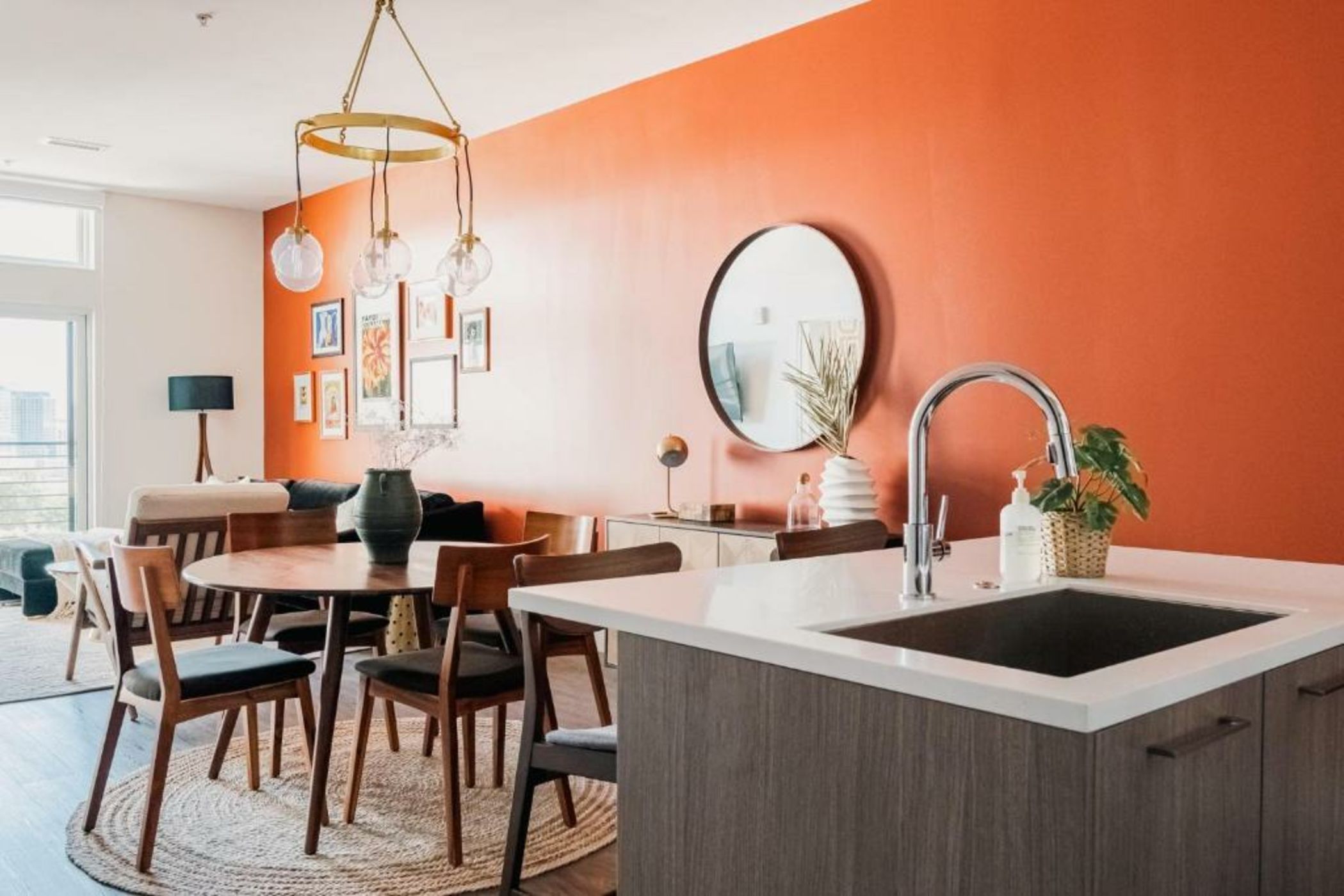 Ocean Blue - Skyline Retreat - Espadin LoHi