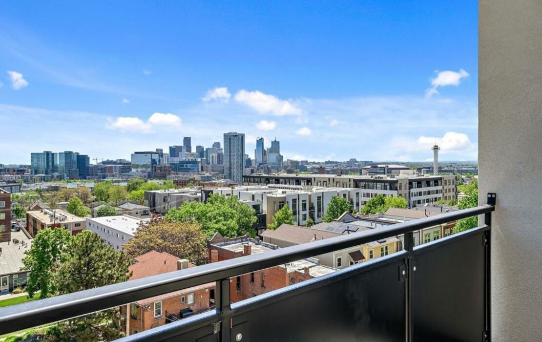 Photo inspiration: City Skyline Views From Chic Boutique Hotel Reference: A Denver Skyline State Of Mind Espadin Lohi A Design