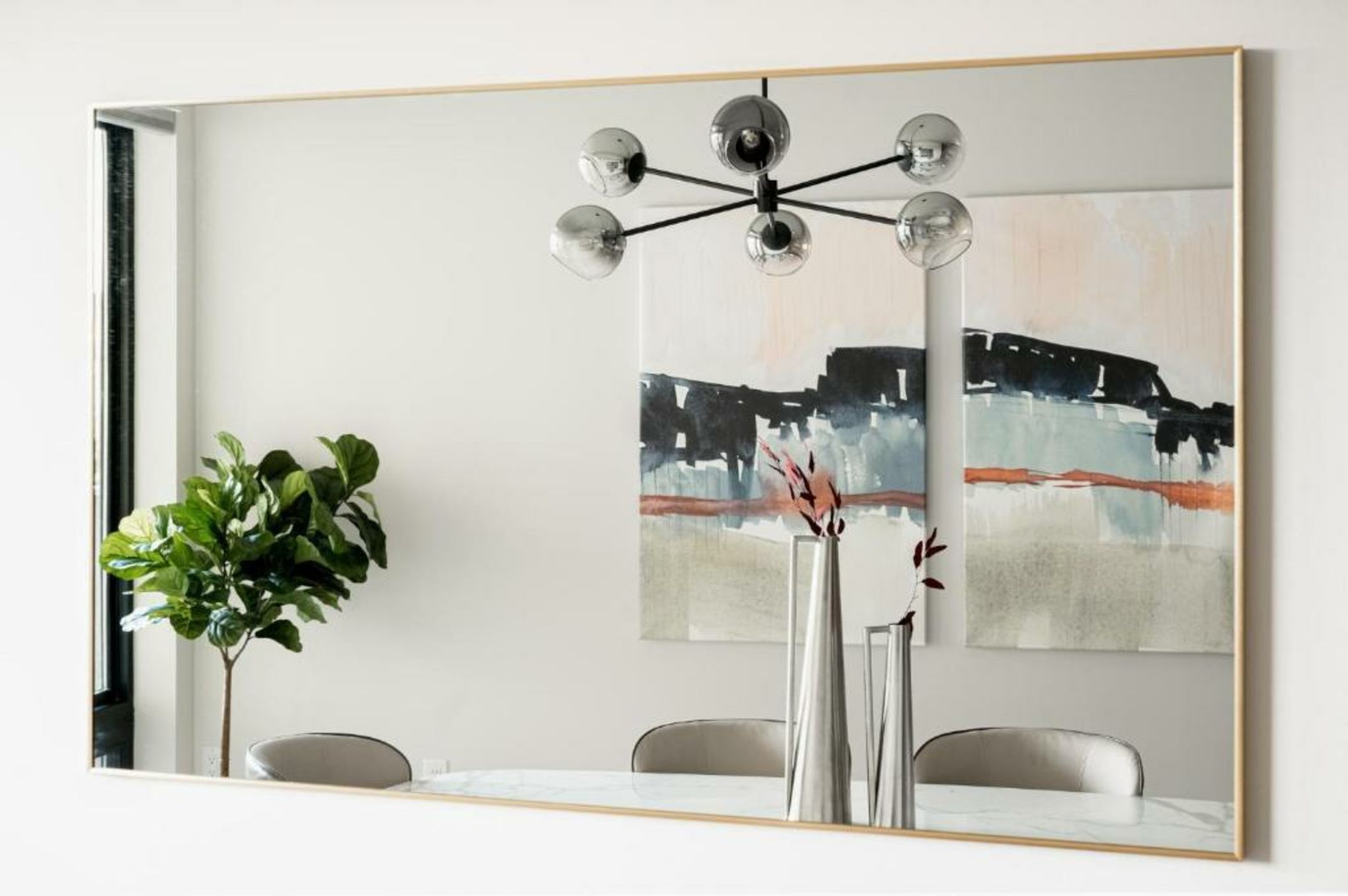 Walk to Gameday - Jefferson Park Condo - Tesoro