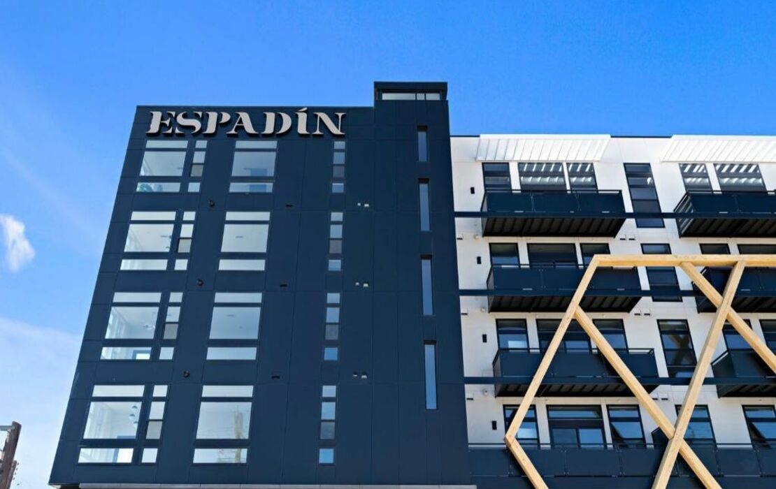 Art-Inspired Modern Living - Balcony - EspadinLoHi