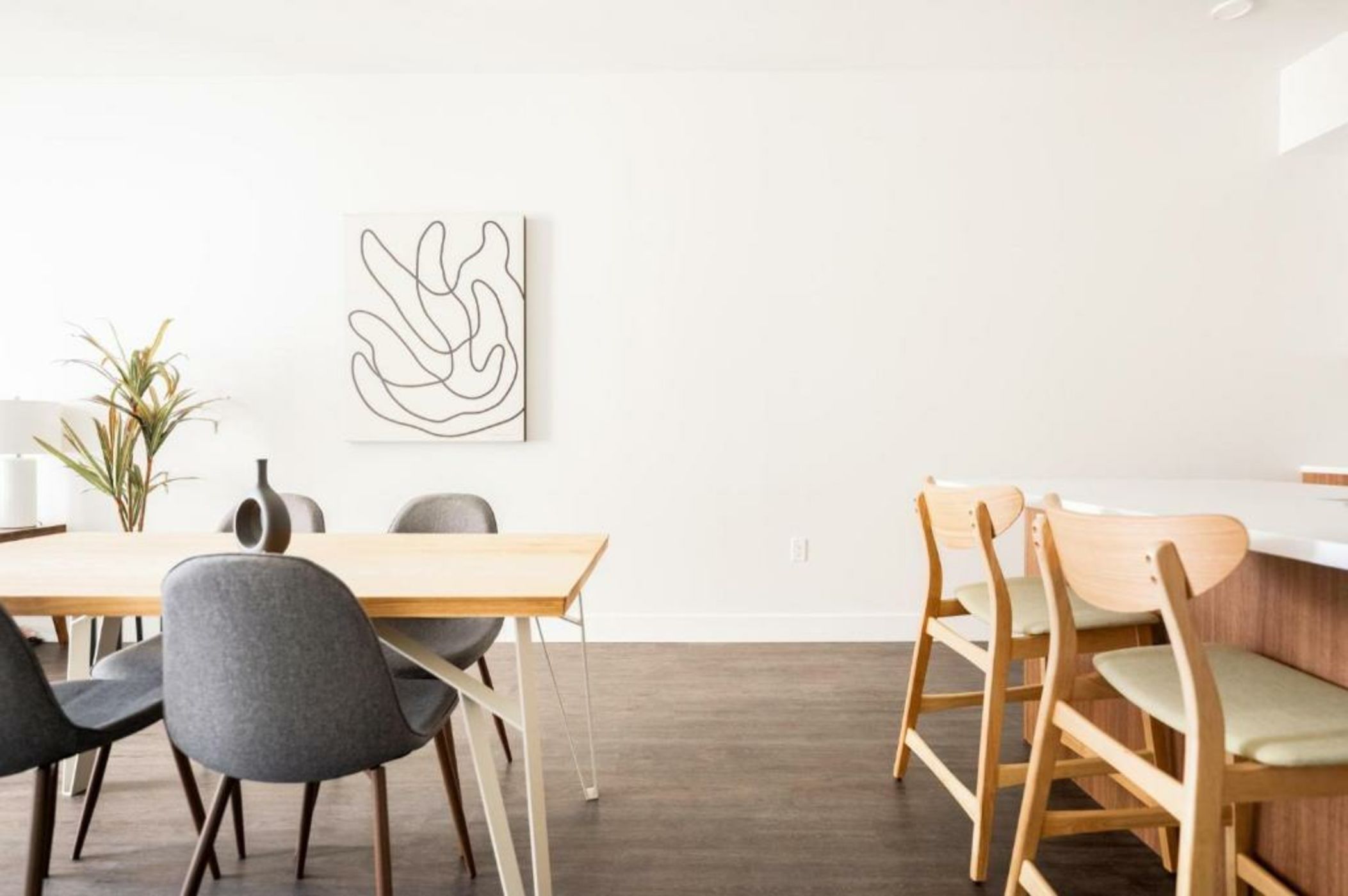 Skyline Blue Modern Loft - Espadin LoHi