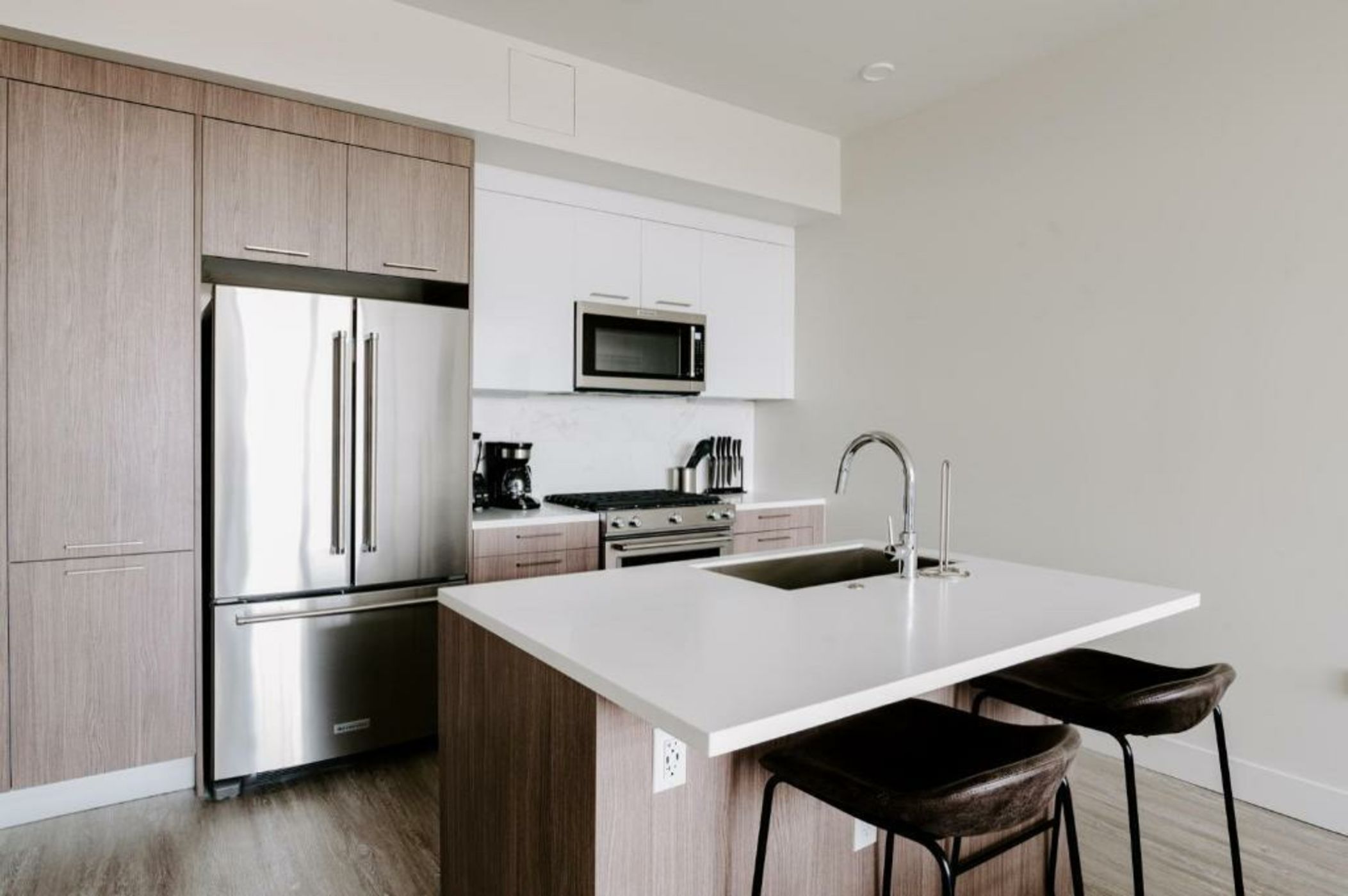 On Cloud 9 - Curated Lifestyle Loft - Espadin LoHi