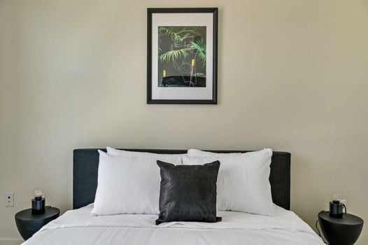 Local Artist-Inspired Prudden Loft - Espadin LoHi