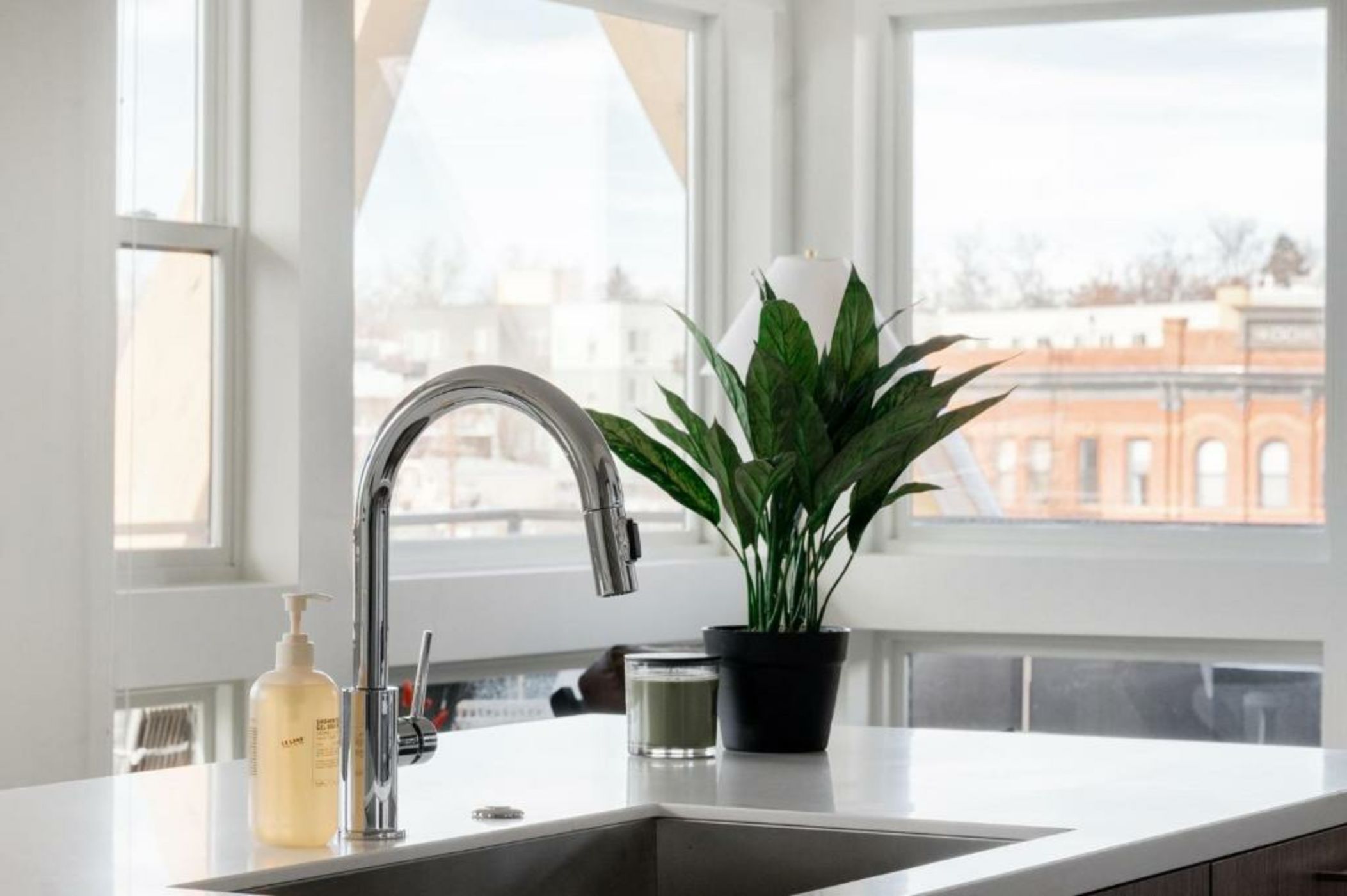 Chic Gallery Loft - Amazing Deck - Espadin LoHi