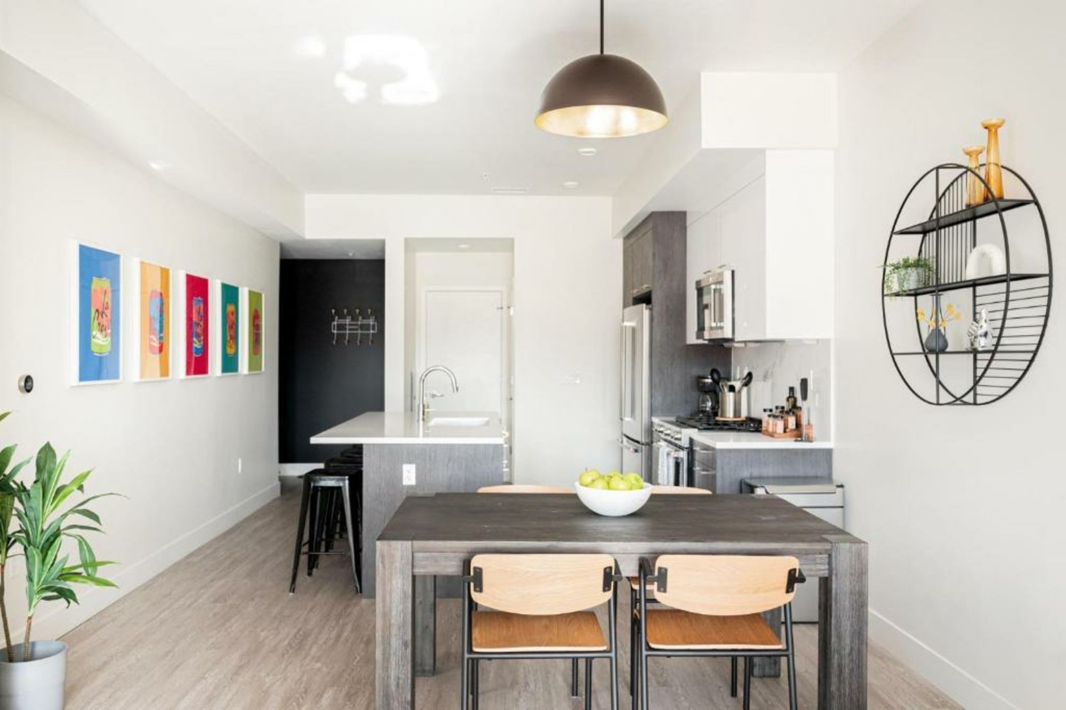 Art-Inspired Loft with Mountain View - Espadin LoHi