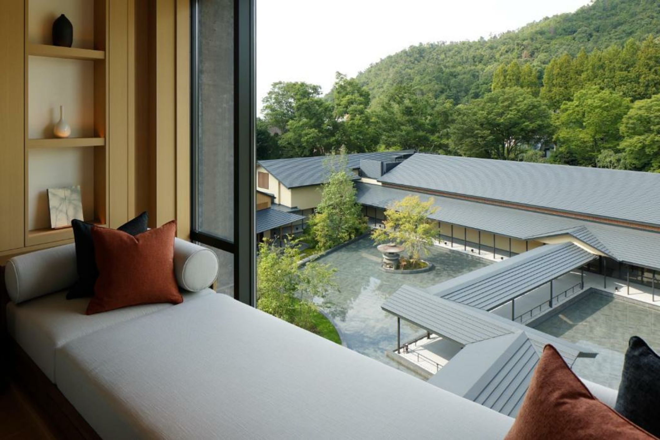 Roku Kyoto, LXR Hotels & Resorts