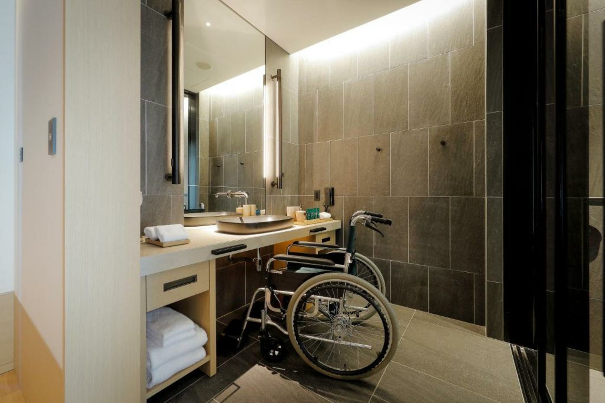 Roku Kyoto, LXR Hotels & Resorts