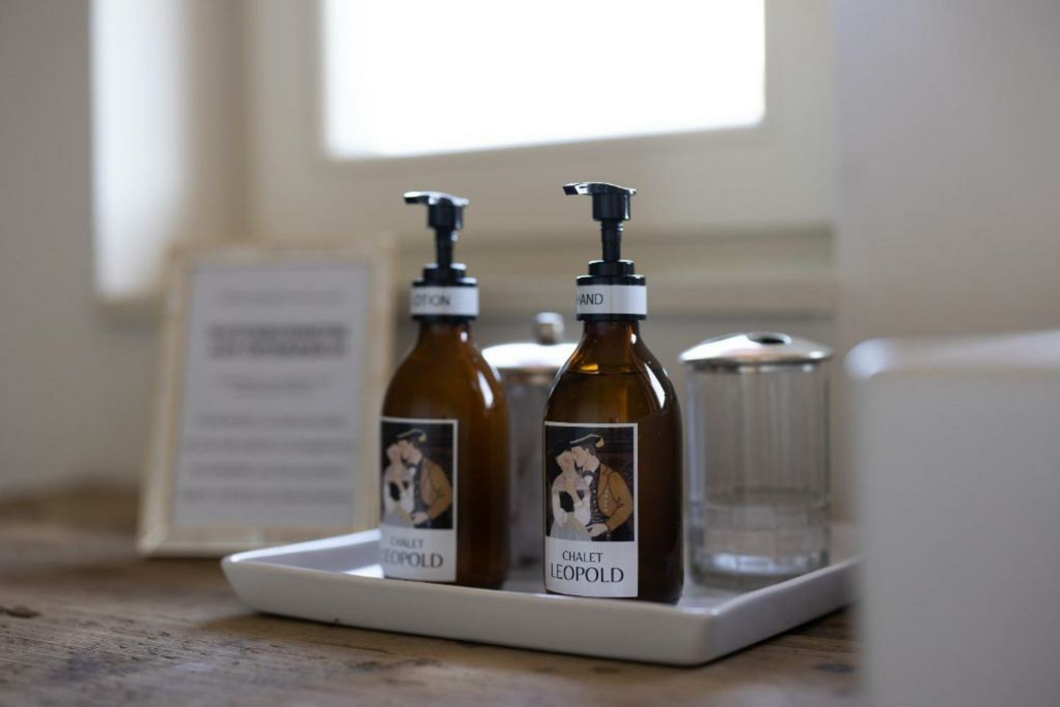 Chalet Leopold - Luxury Alpine Retreat