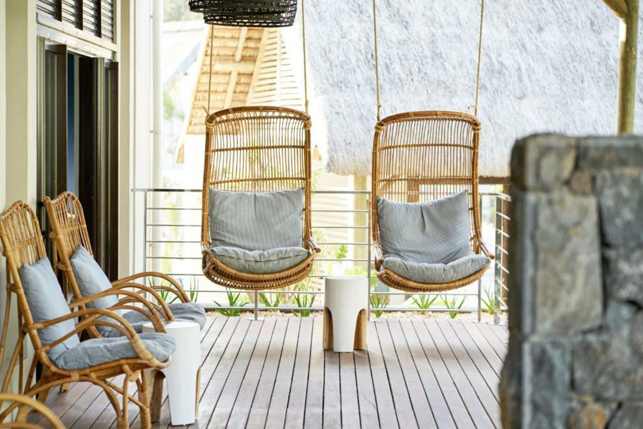 Lagoon Attitude (Adults Only)