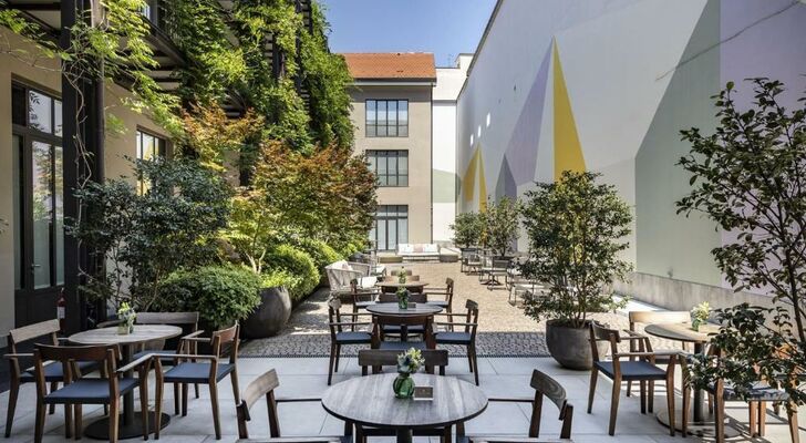 Savona 18 Suites