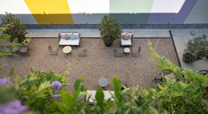 Savona 18 Suites