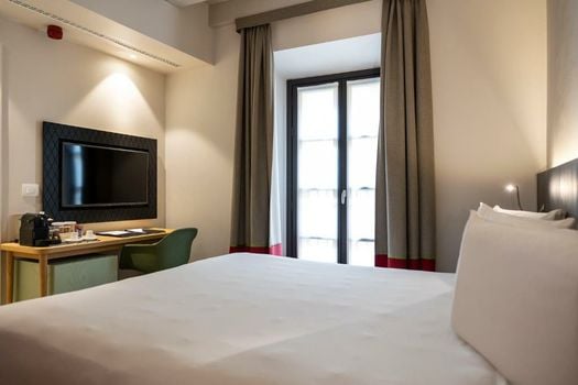 Savona 18 Suites