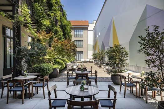 Savona 18 Suites