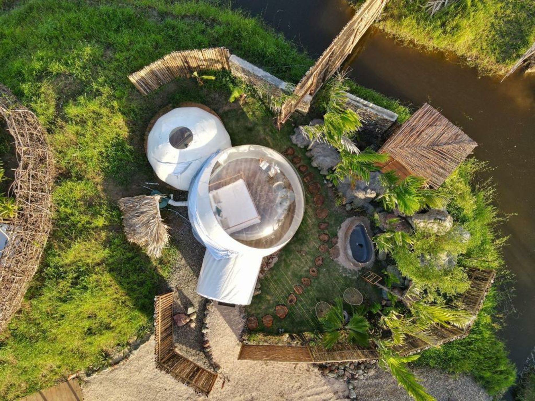 Green Land Bubble Glamping