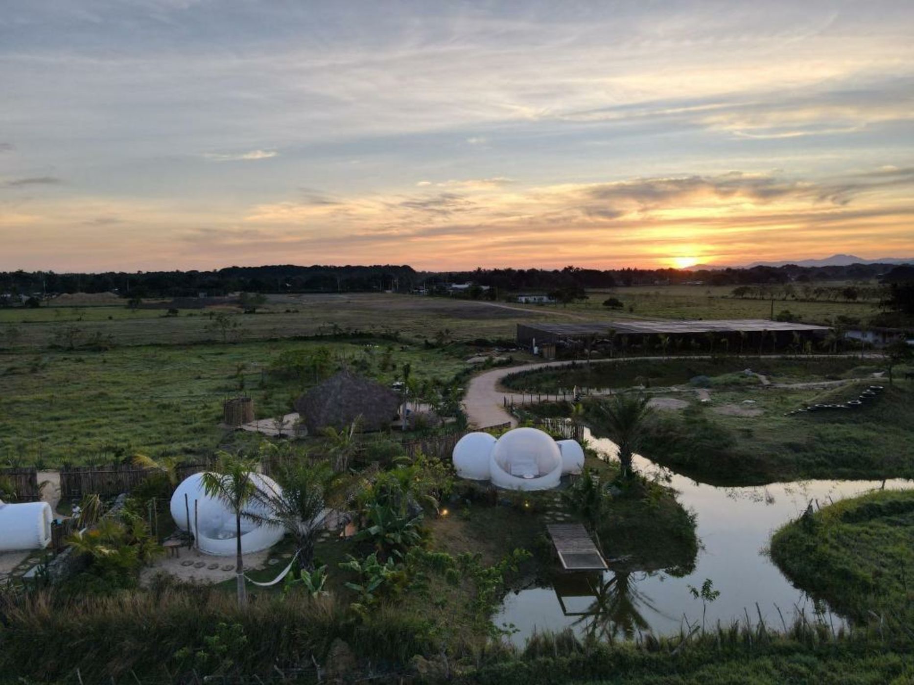 Green Land Bubble Glamping