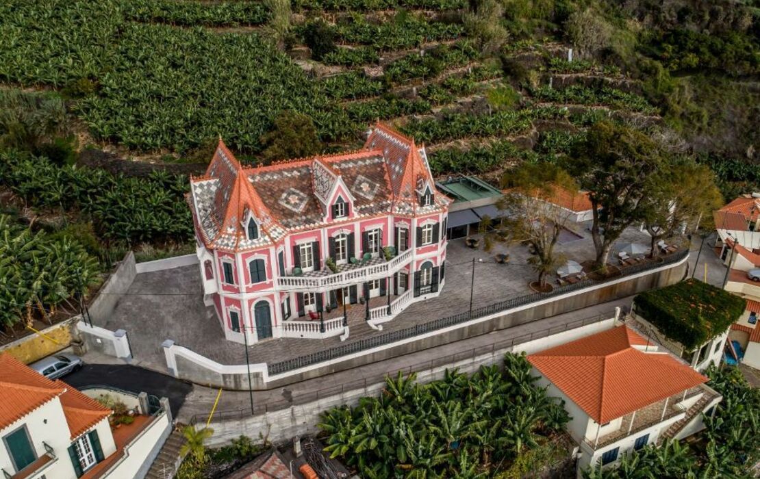 1905 Zino's Palace