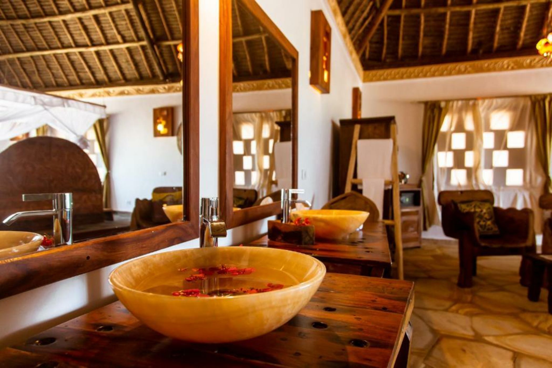 The Island - Pongwe Lodge