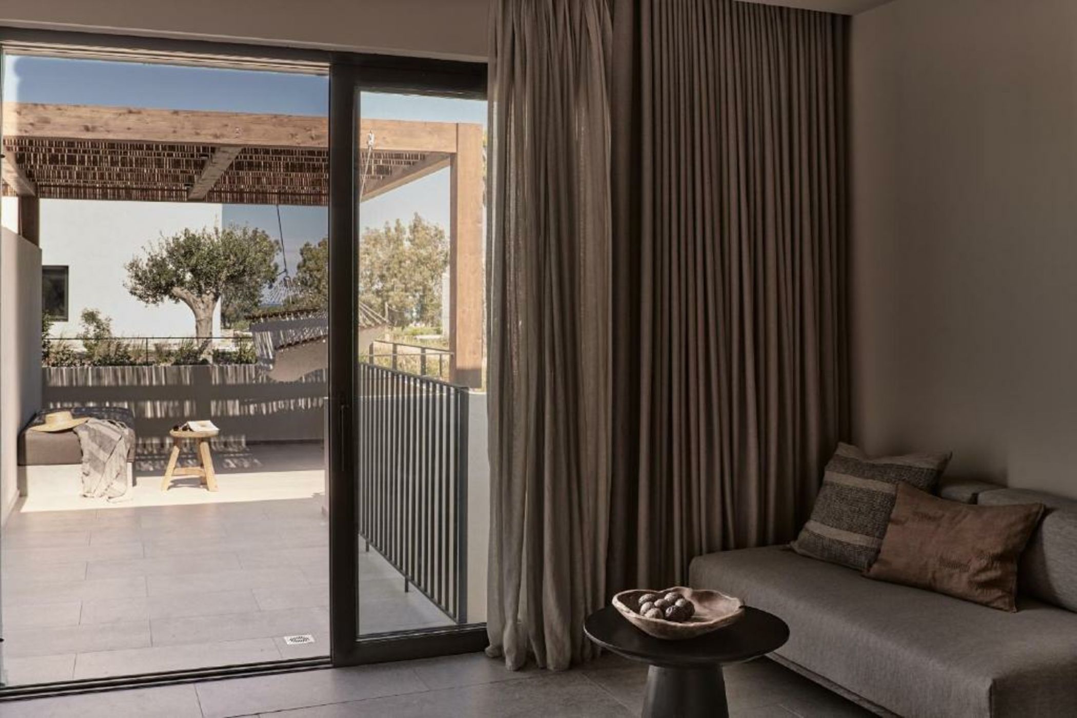 Theros All Suite Hotel - Adults Only