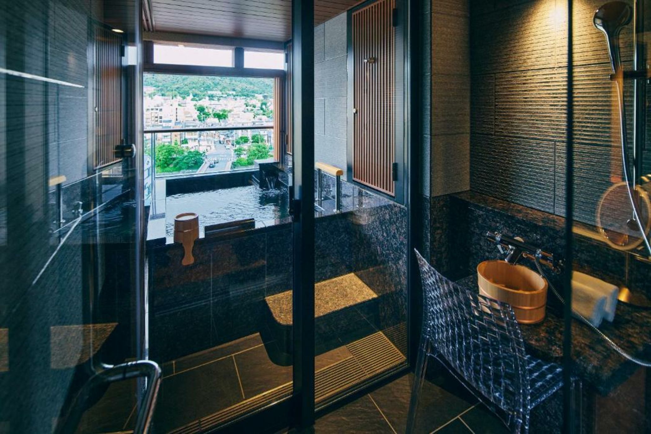 Soraniwa Terrace Bettei Kamogawa