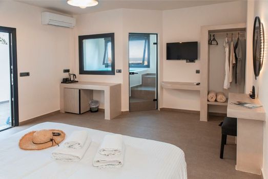 North Wind Luxury Suites