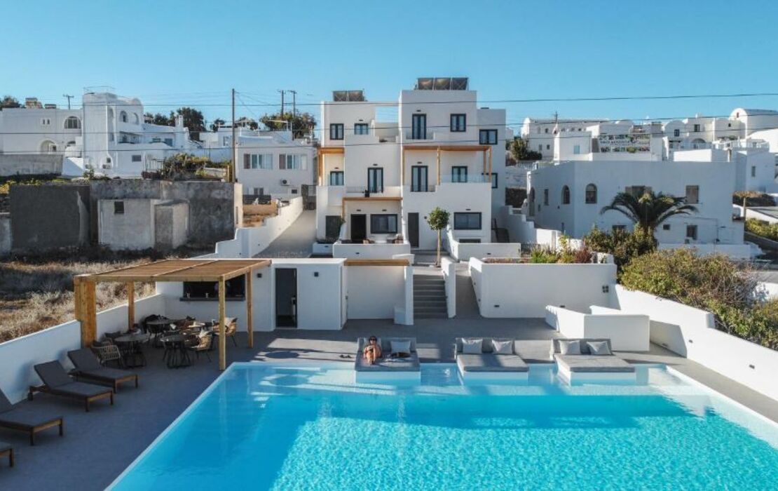 Curated visual reference: Luxury Eco Wind Up Journal Stationery Kit For Sale Reference: North Wind Luxury Suites A Design Boutique Hotel Oia Greece