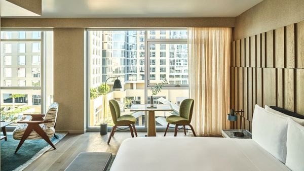 Conrad Los Angeles