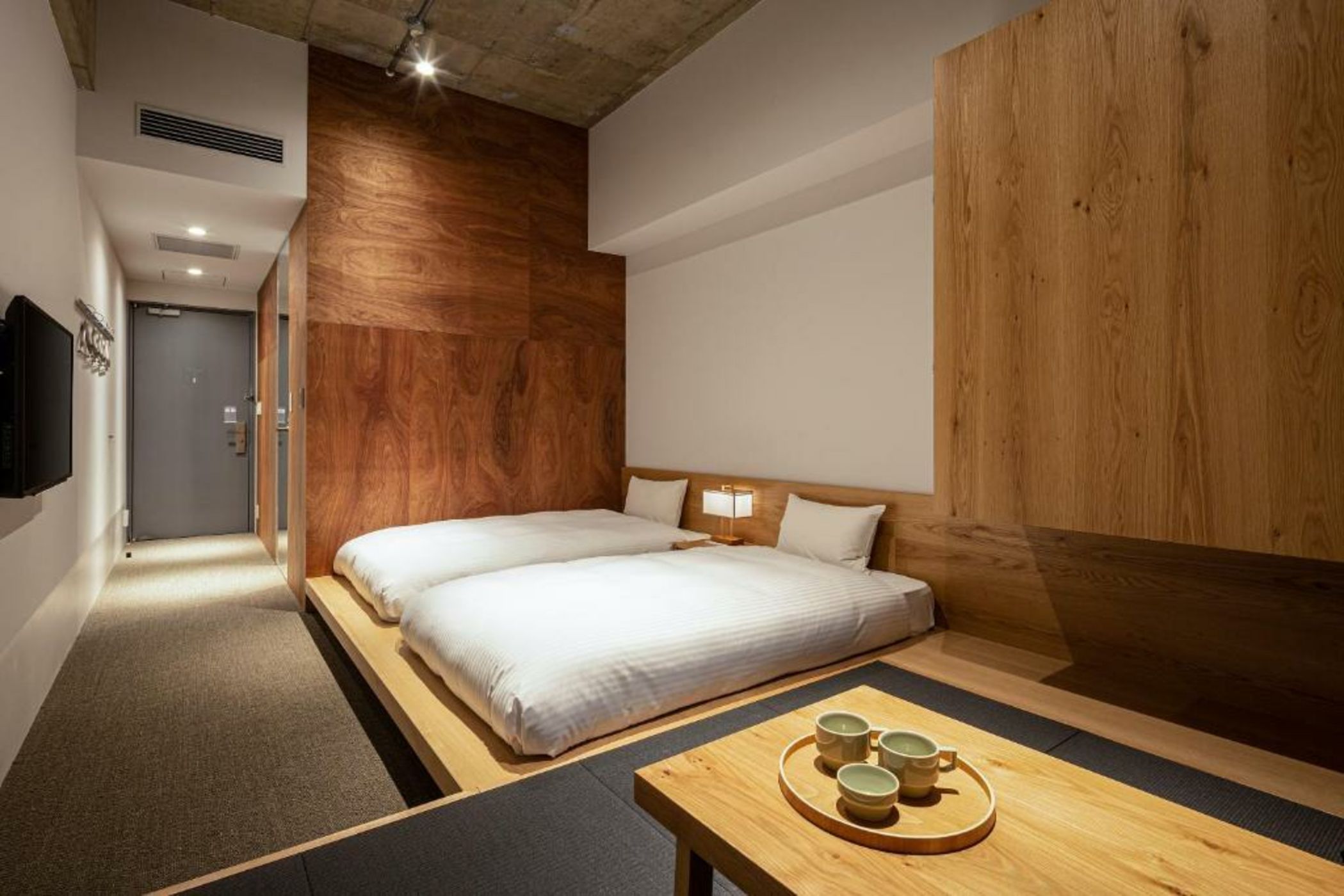 TSUGU Kyoto Sanjo by THE SHARE HOTELS
