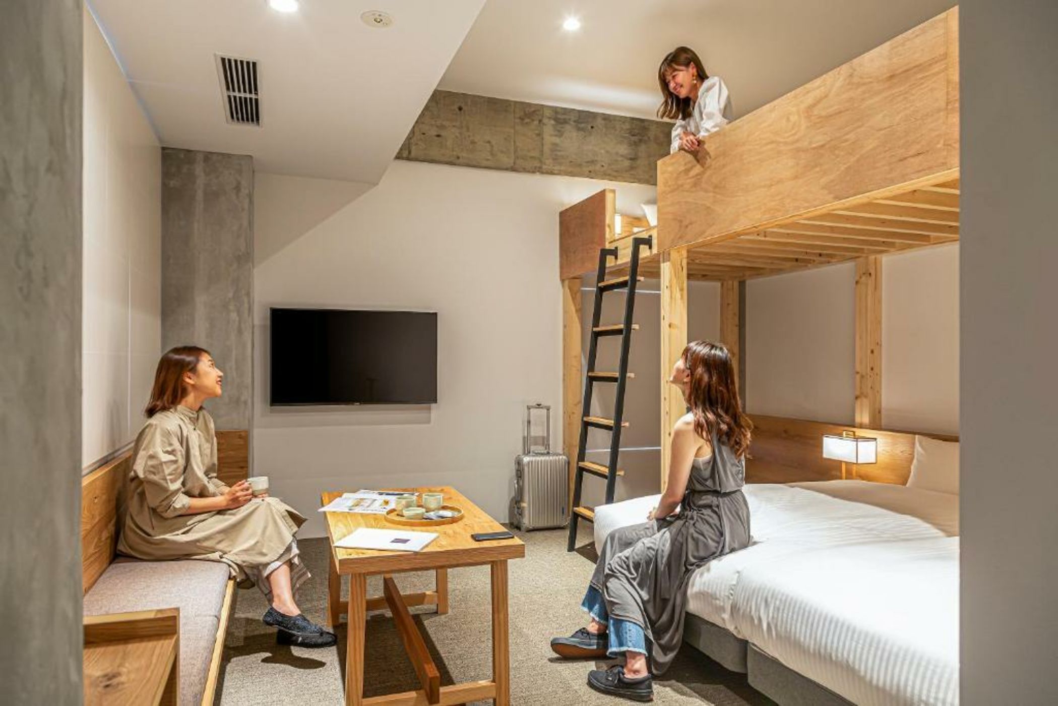 TSUGU Kyoto Sanjo by THE SHARE HOTELS