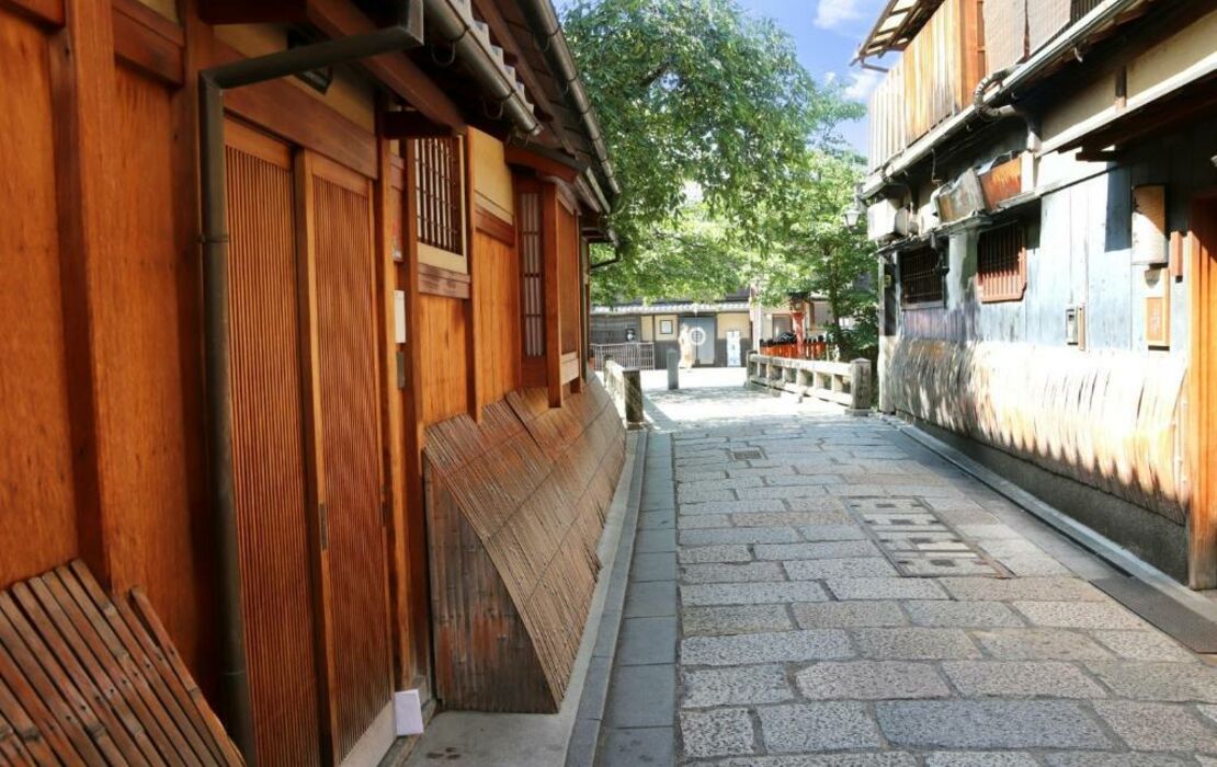 TSUGU Kyoto Sanjo by THE SHARE HOTELS
