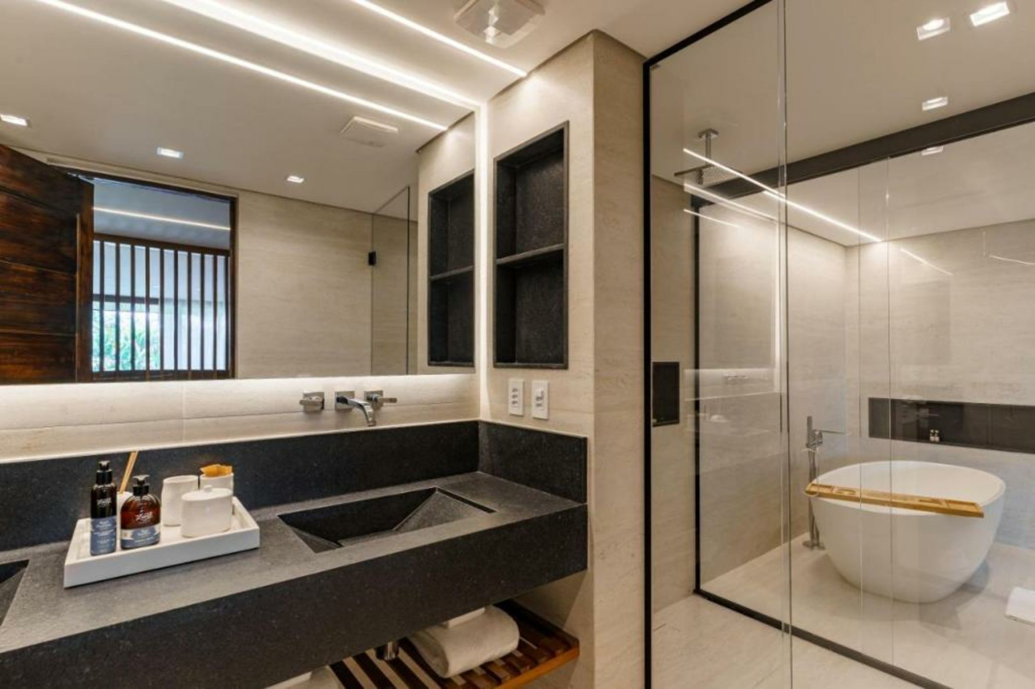 Zendaya Resort Beach Sport & Spa