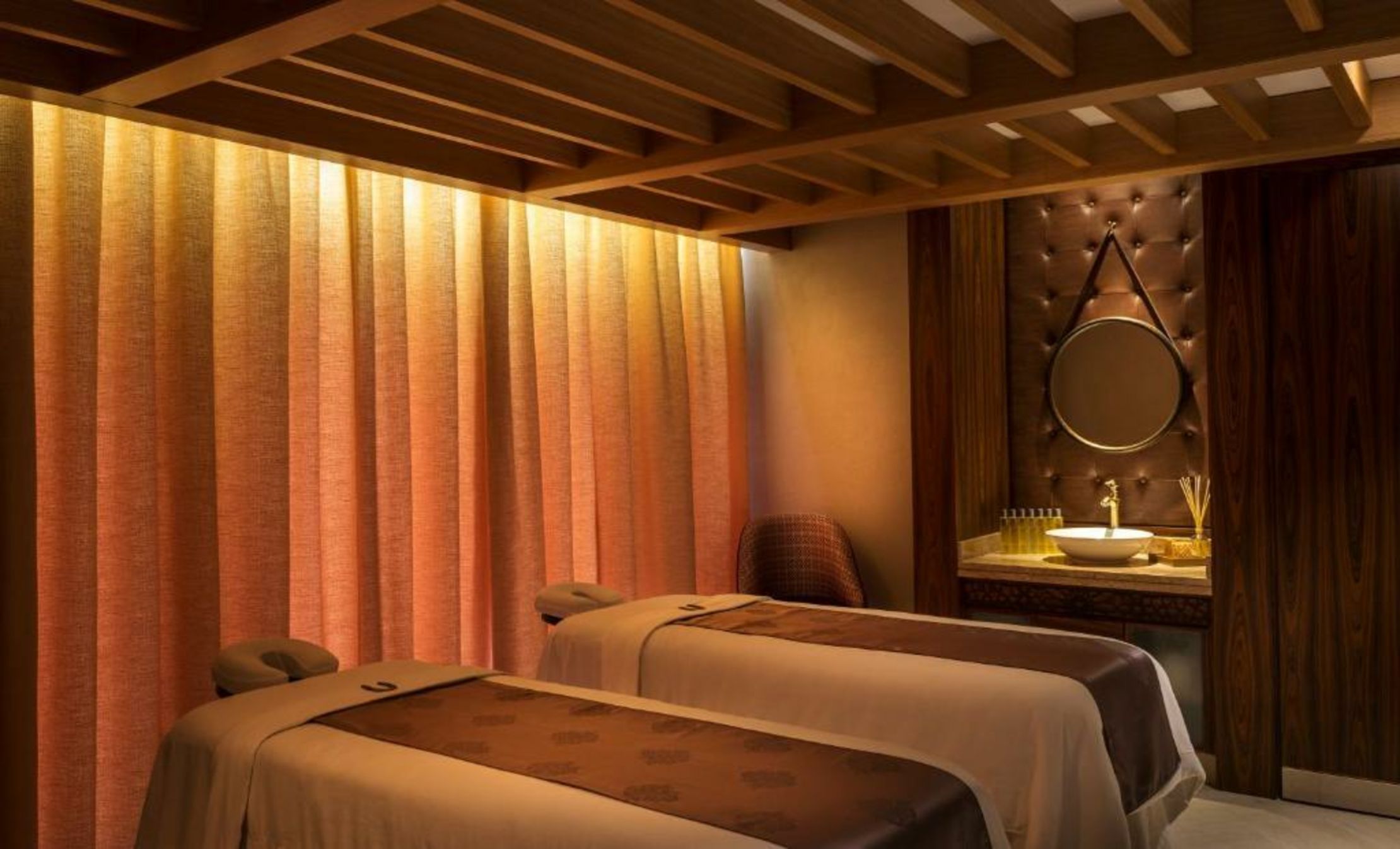 Al Habtoor Polo Resort