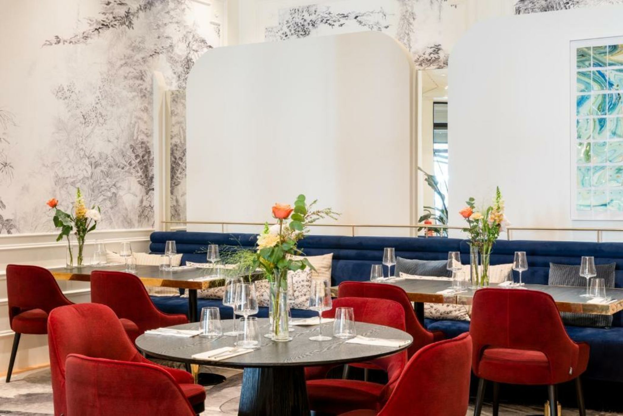 Sapphire House Antwerp, Autograph Collection