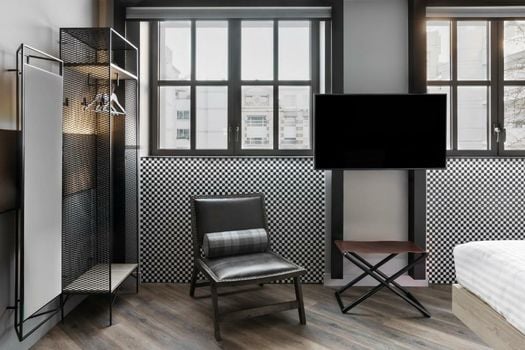 Moxy Lille City